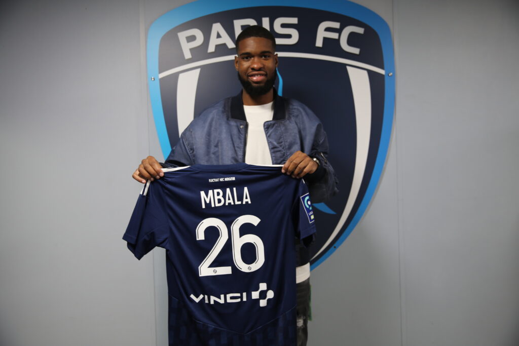 Kévin Mbala signe professionnel - Paris FC