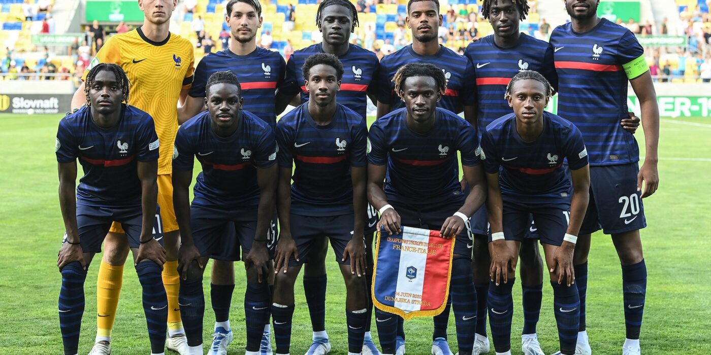 DUNAJSKÁ STREDA, SLOVAKIA - June 24: The France team before the UEFA European Under-19 Championship group A match between France and Italy on June 24, 2022 at the DAC Arená in Dunajská Streda, Slovakia. (Photo by Seb Daly - UEFA/UEFA via Sportsfile)