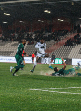 AC Ajaccio - Paris FC (0-2) : Solidaire sous la pluie, le Paris FC s’impose en Corse !