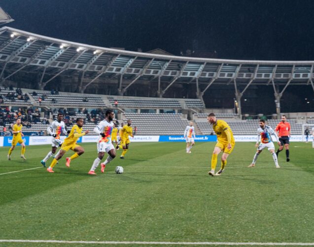 Paris FC - Pau FC