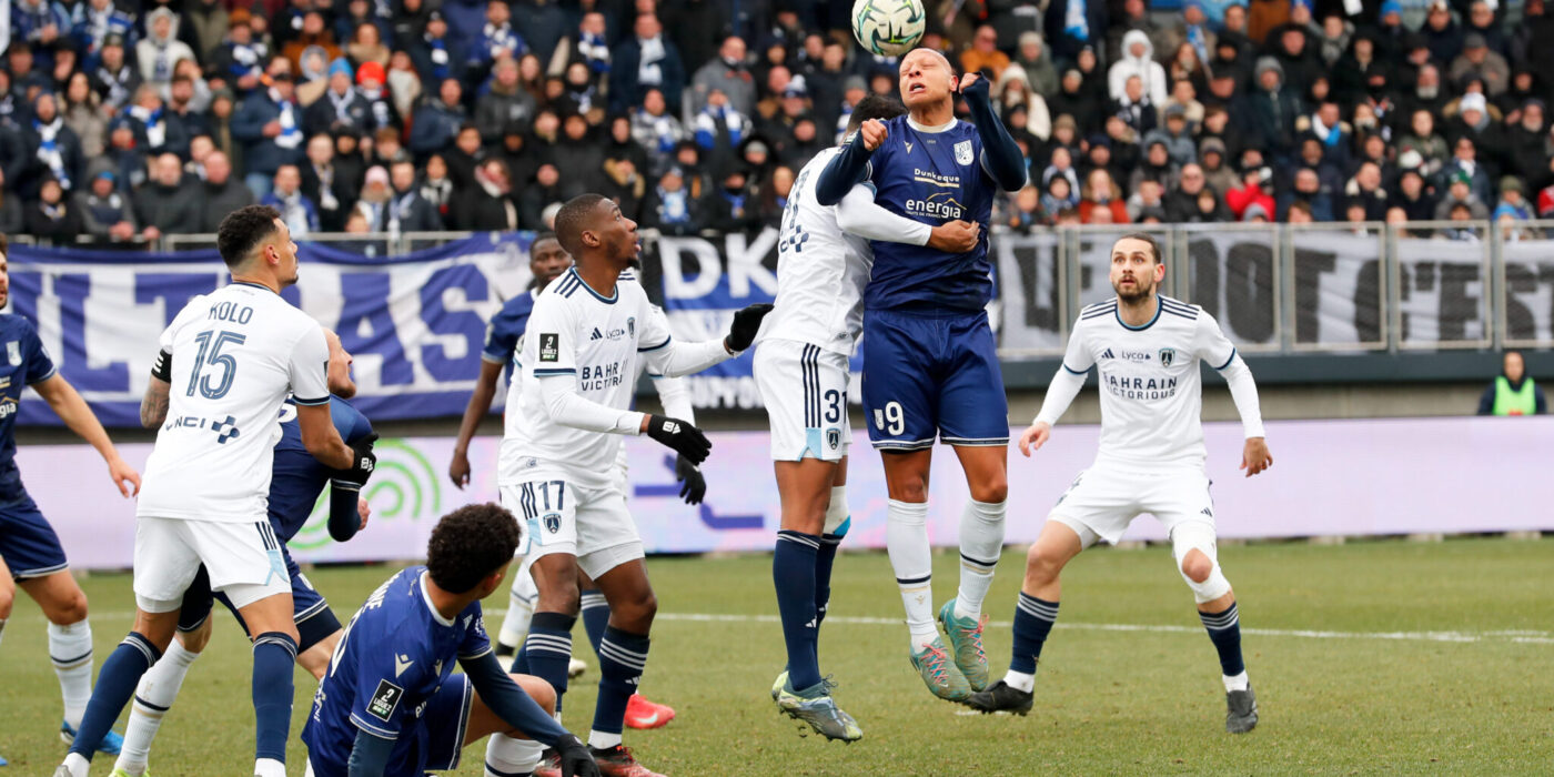 17 Adama CAMARA (pfc) - 09 Kay TEJAN (usld) during the Ligue 2 BKT match between Dunkerque and Paris FC at Marcel Tribut Stadium on February 15, 2025 in Dunkerque, France. (Photo by Loic Baratoux/FEP/Icon Sport)   - Photo by Icon Sport