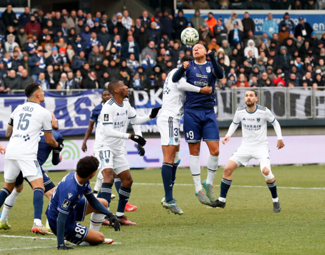 17 Adama CAMARA (pfc) - 09 Kay TEJAN (usld) during the Ligue 2 BKT match between Dunkerque and Paris FC at Marcel Tribut Stadium on February 15, 2025 in Dunkerque, France. (Photo by Loic Baratoux/FEP/Icon Sport)   - Photo by Icon Sport